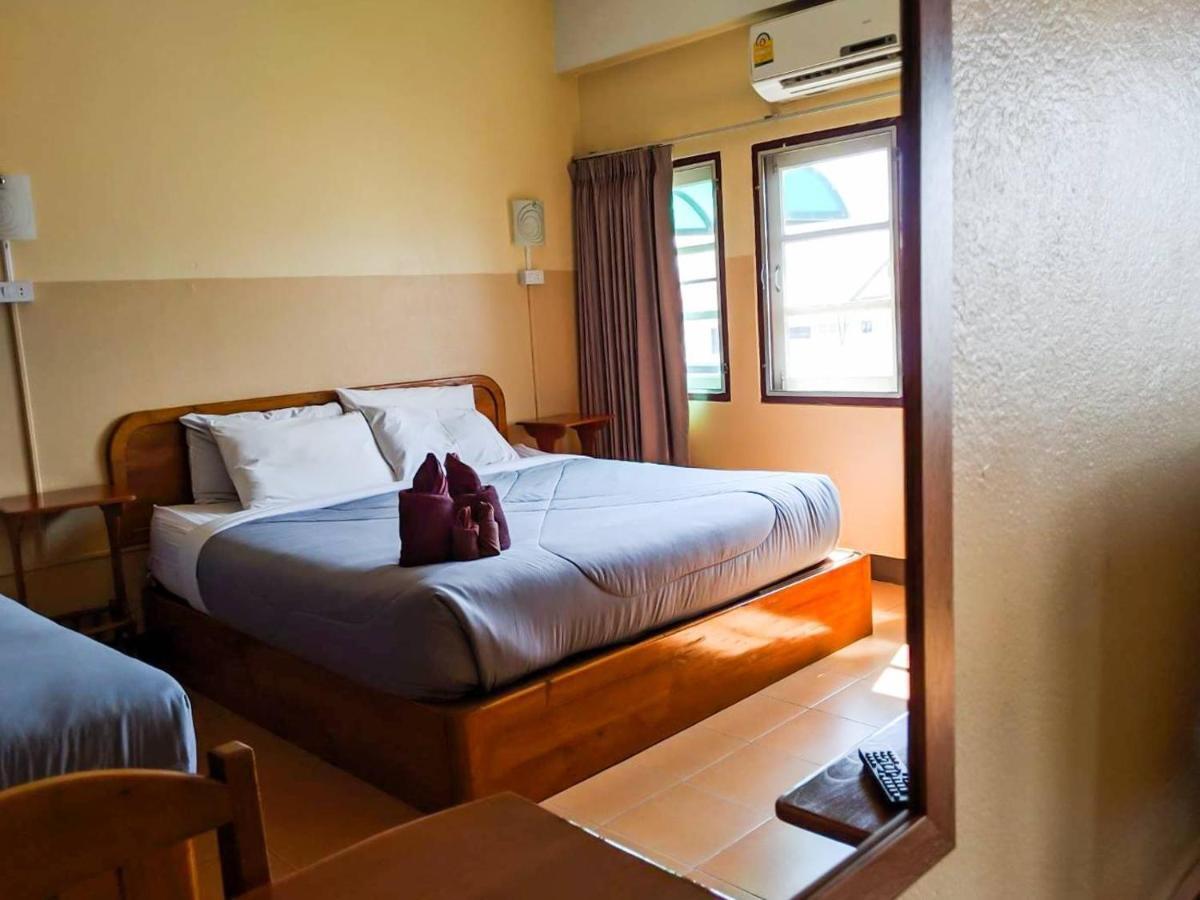 Funky Monkey Cnx - Guesthouse Τσιάνγκ Μάι Εξωτερικό φωτογραφία